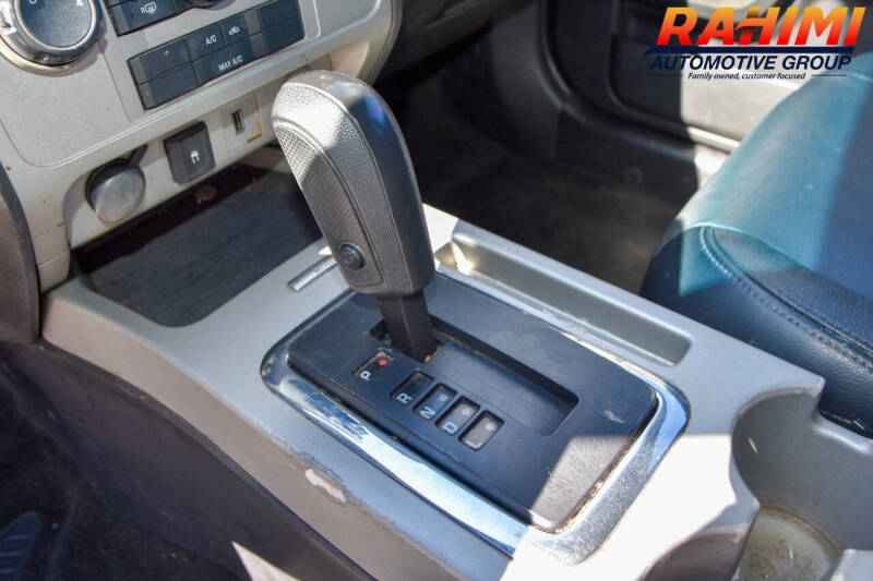 2009 Ford Escape XLT