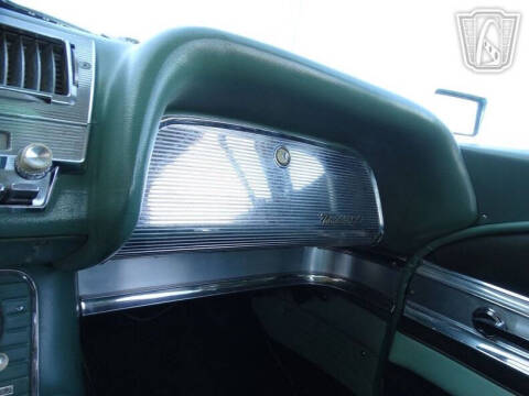 1960 Ford Thunderbird