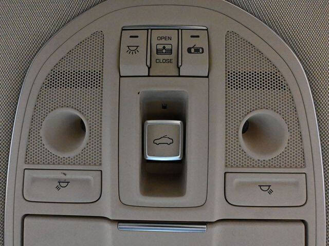 2015 Hyundai Genesis