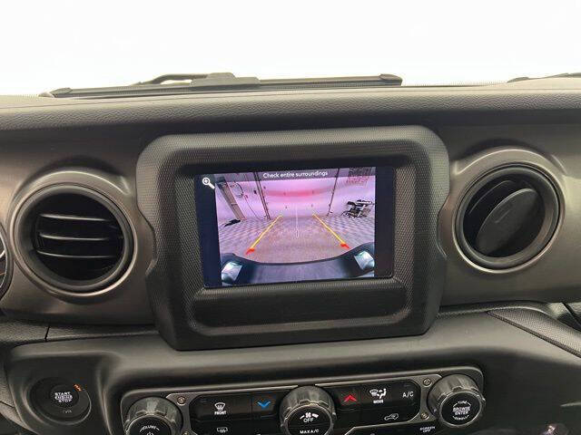 2023 Jeep Gladiator Sport