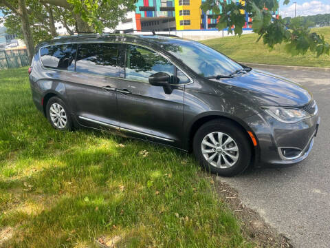 2018 Chrysler Pacifica for sale at D Majestic Auto Group Inc in Ozone Park NY