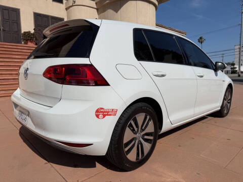 2016 Volkswagen e-Golf SE