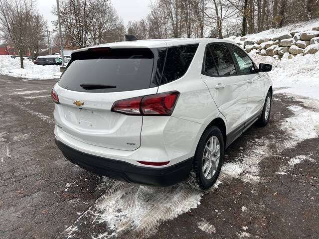 2022 Chevrolet Equinox LS