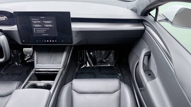 2022 Tesla Model S Plaid