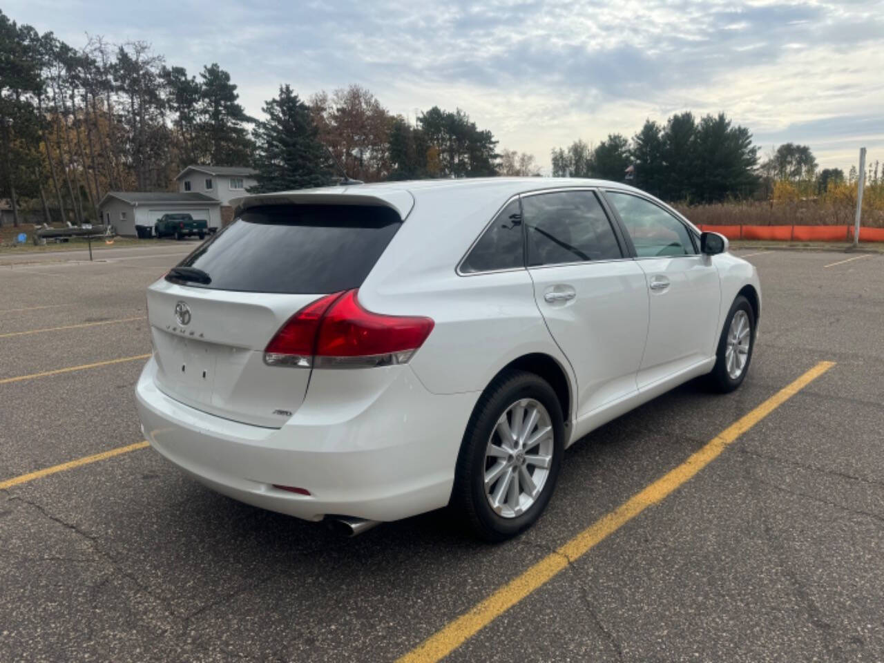 2009 Toyota Venza for sale at LUXURY IMPORTS AUTO SALES INC in Ham Lake, MN