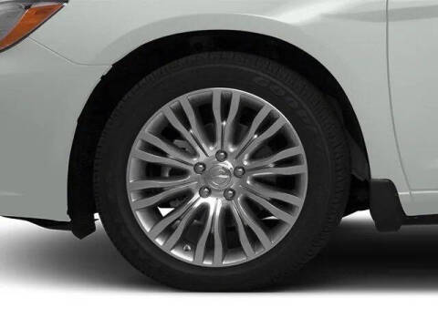 2014 Chrysler 200 Touring