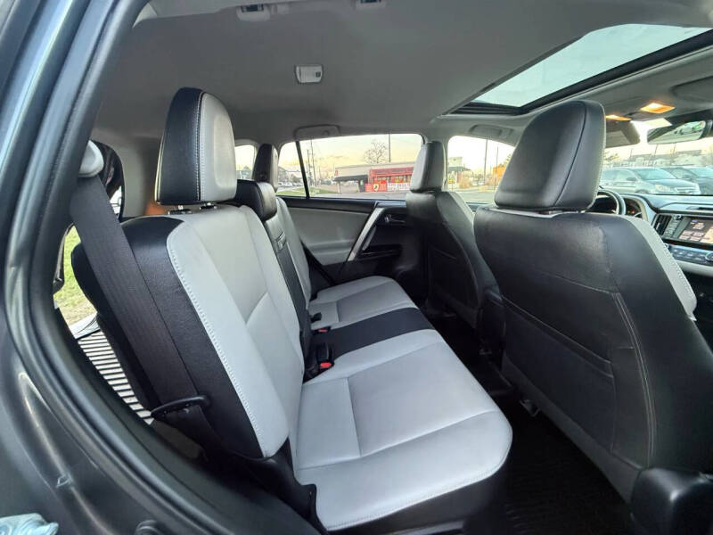 2018 Toyota RAV4 Hybrid Limited