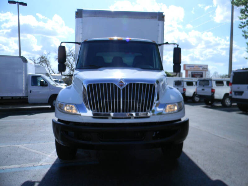 2019 International DuraStar 4300