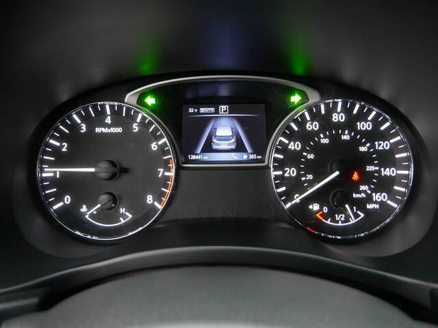 2017 Nissan Pathfinder SL