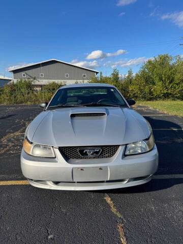 2004 Ford Mustang