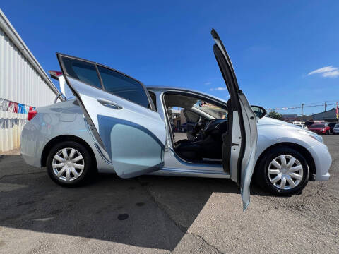 2017 Chevrolet Cruze LS Manual