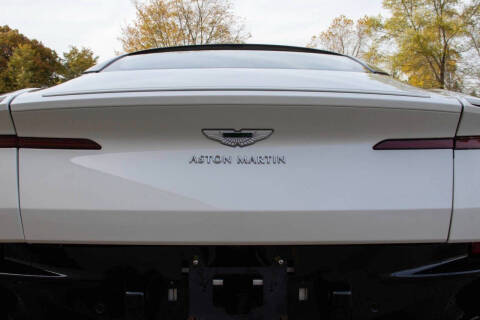 2019 Aston Martin DB11 AMR