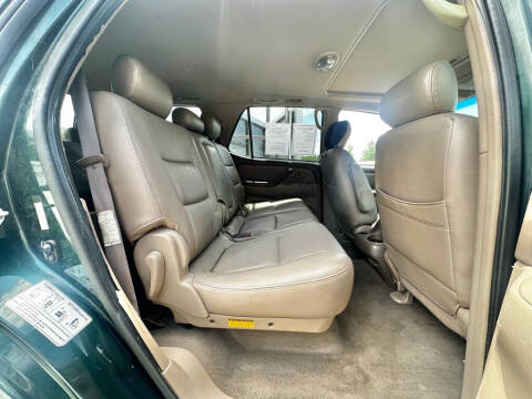 2001 Toyota Sequoia SR5