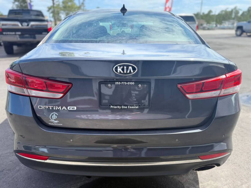 2018 Kia Optima LX