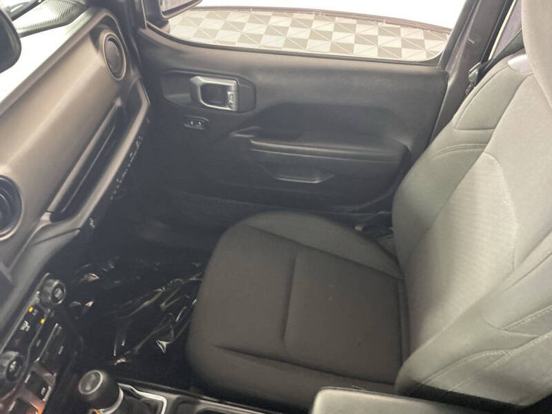 2022 Jeep Wrangler Sport