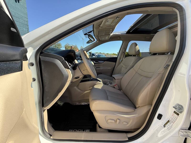 2015 Nissan Rogue SL