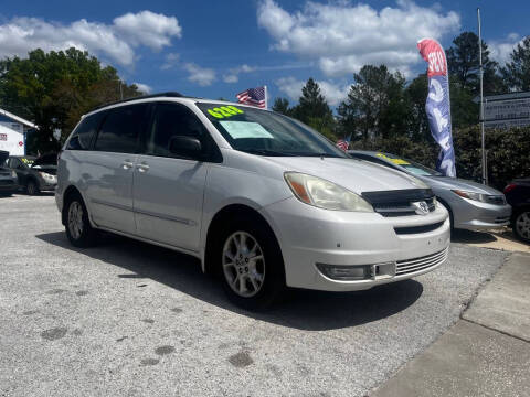 2004 Toyota Sienna