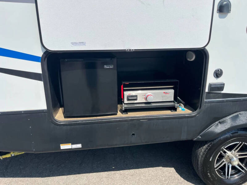 2023 Forest River WILDCAT M-282RKX