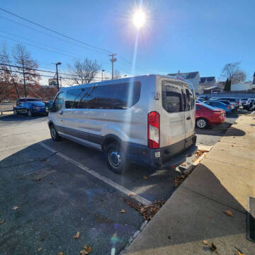 2017 Ford Transit