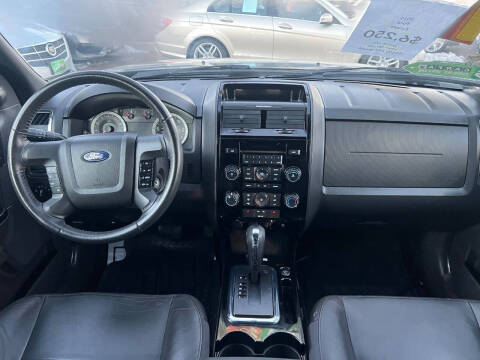 2011 Ford Escape Limited