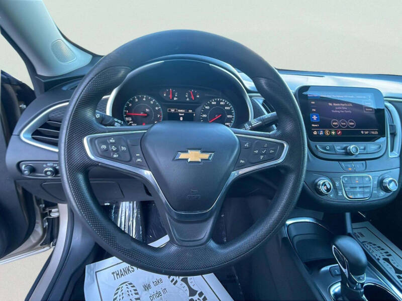 2022 Chevrolet Malibu LT