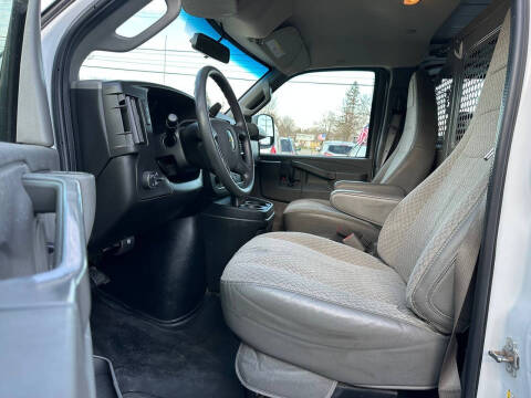2019 Chevrolet Express 2500