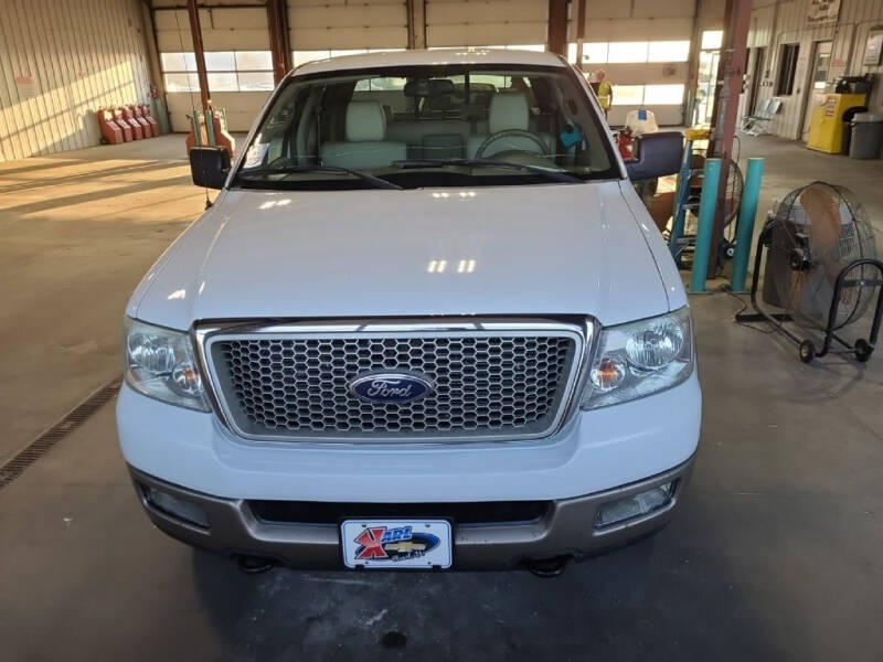 2004 Ford F-150 for sale at ALVAREZ AUTO SALES in Des Moines IA