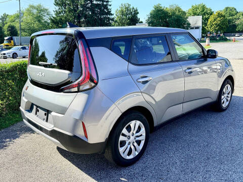 2023 Kia Soul LX