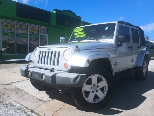 2007 Jeep Wrangler Unlimited for sale at Auto Outlet Of Manatee in Palmetto, FL