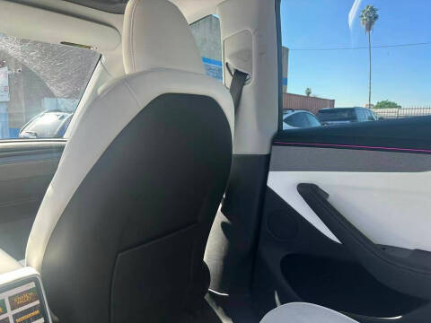 2026 Tesla Model Y Long Range Launch Series