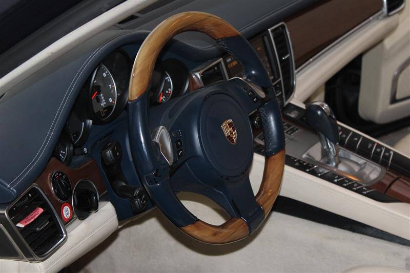 2011 Porsche Panamera