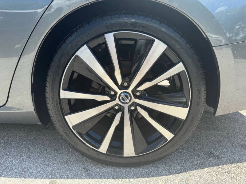 2019 Nissan Altima 2.5 SR