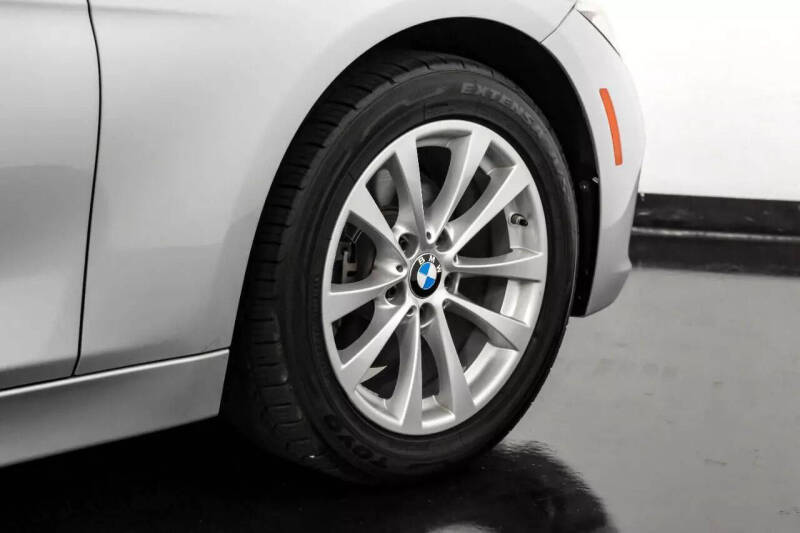 2017 BMW 3 Series 320i