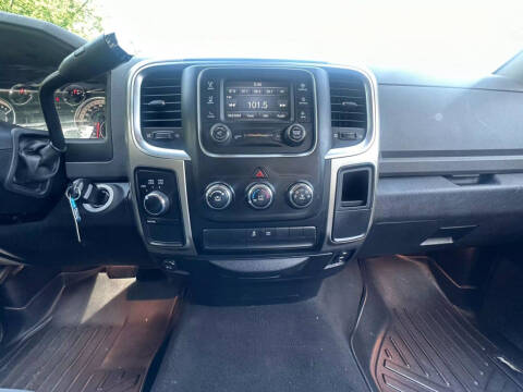 2013 RAM 1500 SLT