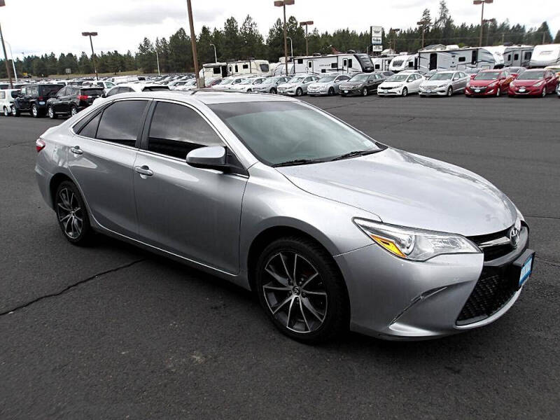 2016 Toyota Camry XSE