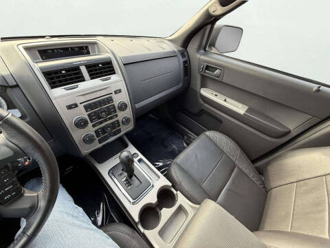 2010 Ford Escape XLT