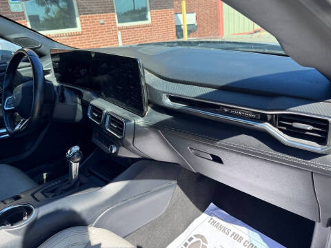 2024 Ford Mustang EcoBoost Premium