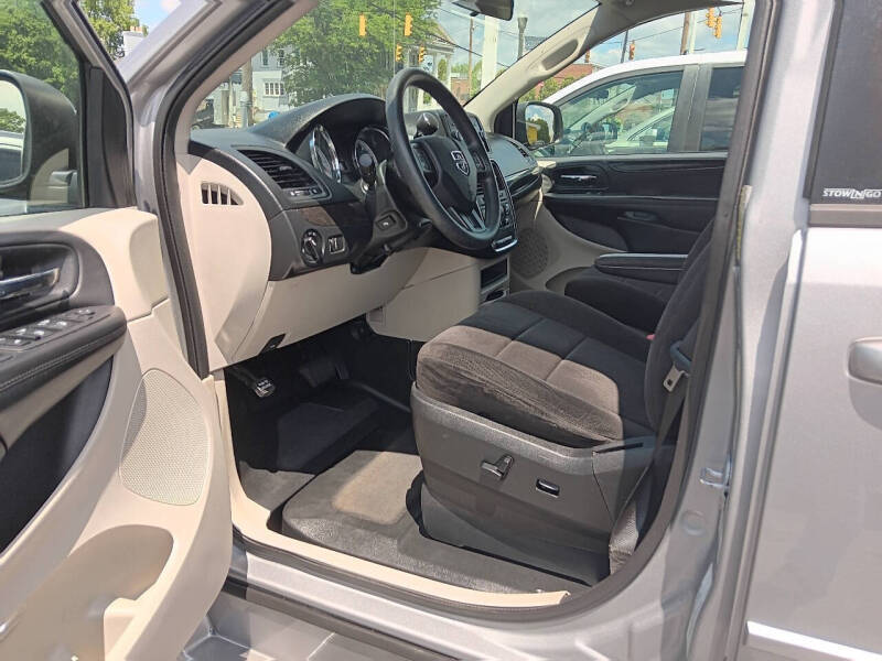 2013 Dodge Grand Caravan SXT