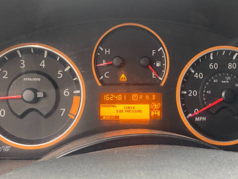 2015 Nissan Titan SV