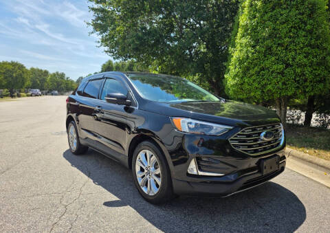 2022 Ford Edge Titanium