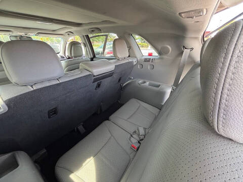 2011 Kia Sorento SX