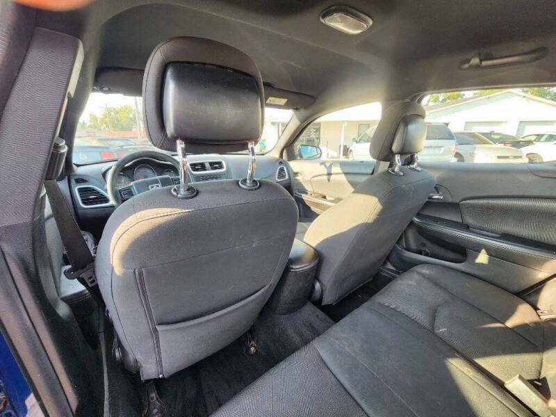 2013 Dodge Avenger SE