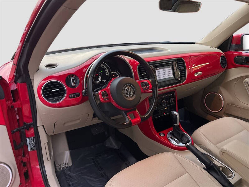 2019 Volkswagen Beetle 2.0T SE