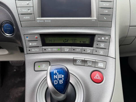 2015 Toyota Prius Three