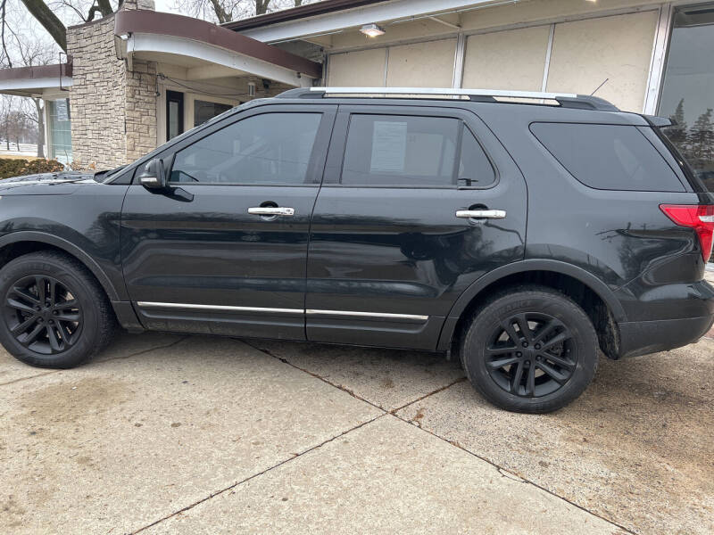 2013 Ford Explorer for sale at Midway Car Sales in Austin MN