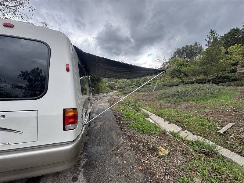2002 Winnebago Rialta 22QD