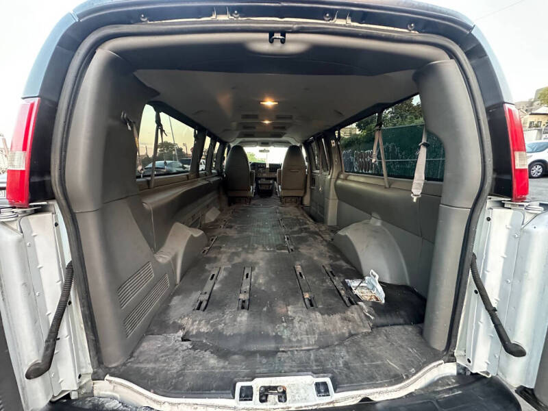 2015 Chevrolet Express LS 3500