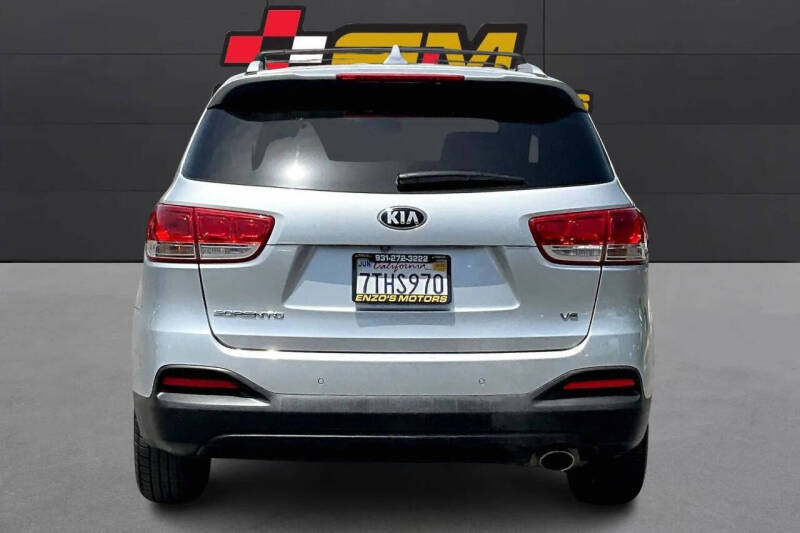 2016 Kia Sorento LX V6