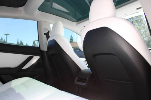 2020 Tesla Model 3 Performance