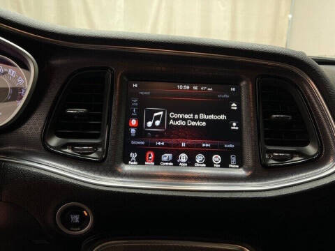 2016 Dodge Challenger R/T Plus